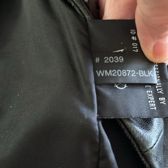 VTG Colebrook Longline Trench Coat Button Up
Leather Jacket Sz M Pockets Black - Picture 8 of 8